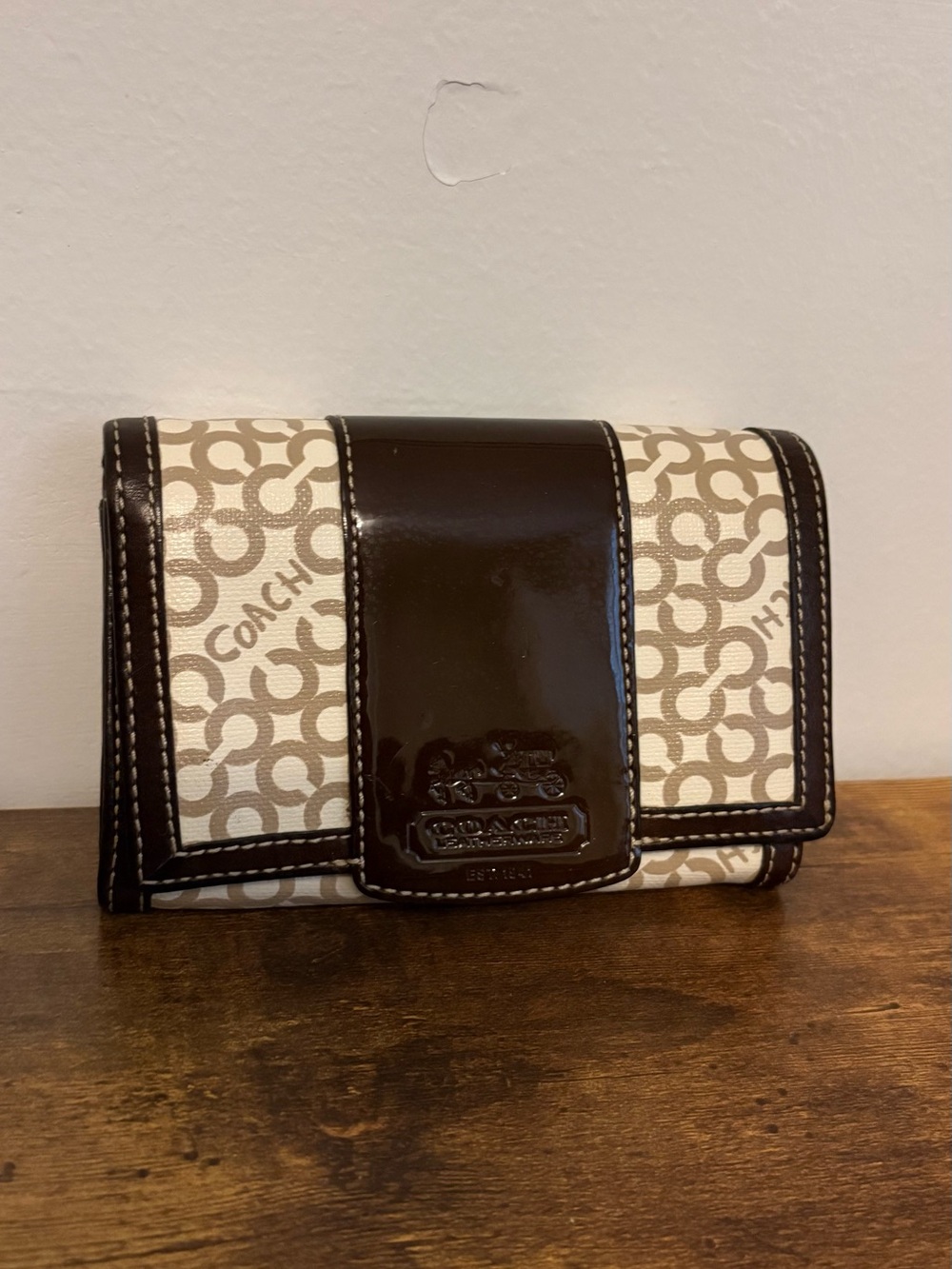 Y2K Coach Op Art Patent Leather Compact Wallet